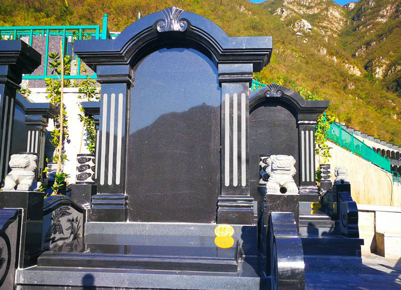 至尊苑6区7组立碑