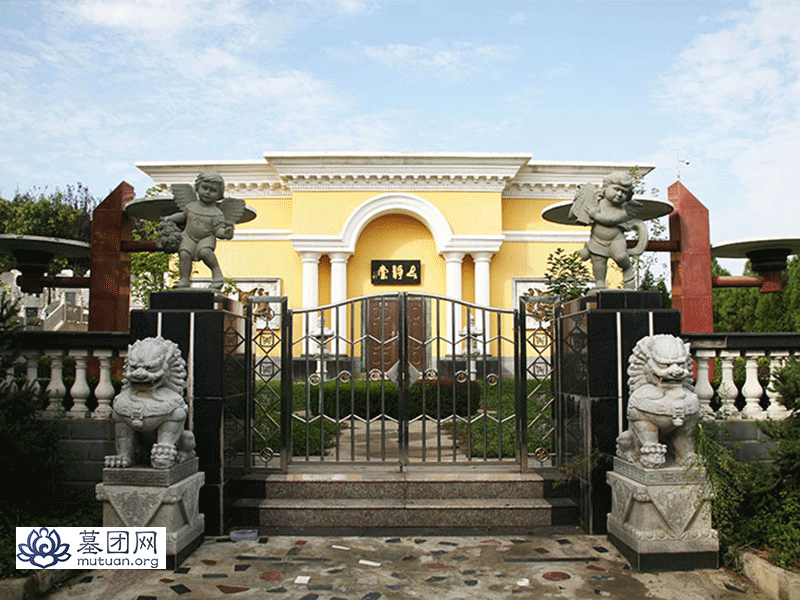 凤栖山人文纪念园